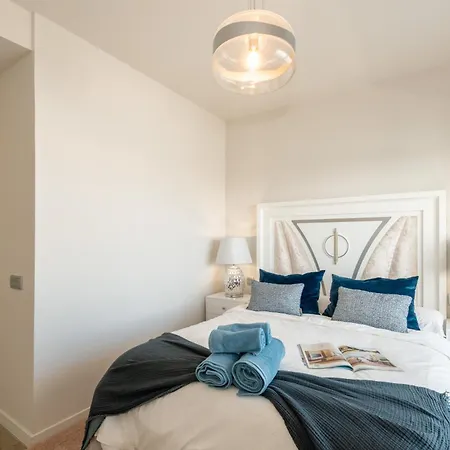 Le Mirage Modern With Sea Views *