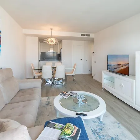 Le Mirage Modern With Sea Views *