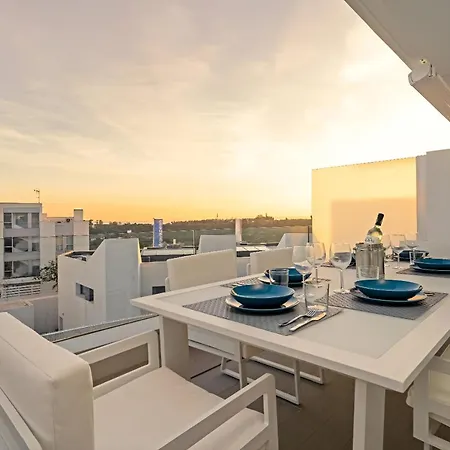 Le Mirage Modern With Sea Views